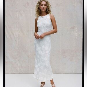 Realistation Par The Carla Dress Size Large